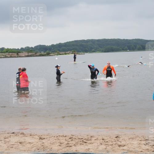 23.06.2024 - Viking Triathlon MichiJ http://msf.ph/oto/6343361 23.06.2024 10:30:30 Schwimmen 31, 324, 656 meine-sportfotos.de