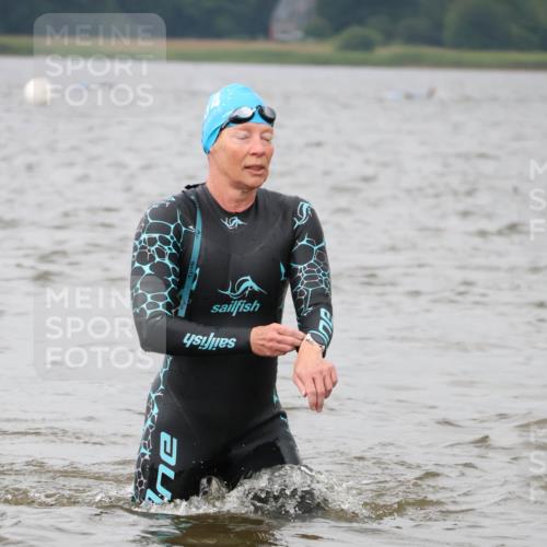 23.06.2024 - Viking Triathlon H.Heesch http://msf.ph/oto/6343364 23.06.2024 10:34:47 Schwimmen 58, 311, 453, 470, 503 meine-sportfotos.de