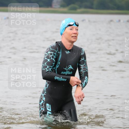 23.06.2024 - Viking Triathlon H.Heesch http://msf.ph/oto/6343365 23.06.2024 10:34:47 Schwimmen 58, 311, 453, 470, 503 meine-sportfotos.de