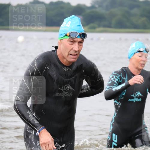 23.06.2024 - Viking Triathlon H.Heesch http://msf.ph/oto/6343366 23.06.2024 10:34:48 Schwimmen 58, 311, 453, 470, 503 meine-sportfotos.de