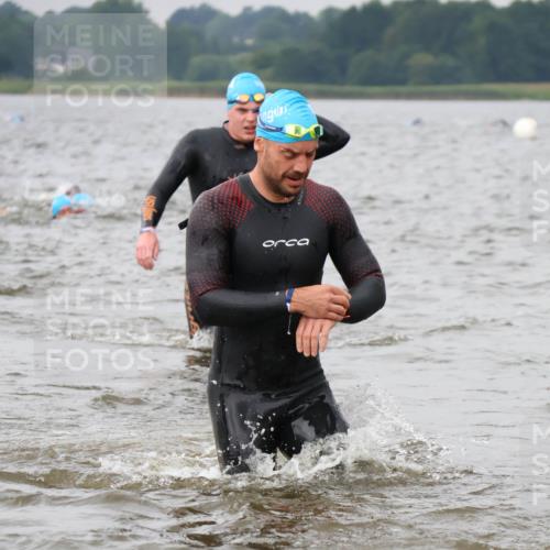 23.06.2024 - Viking Triathlon H.Heesch http://msf.ph/oto/6343379 23.06.2024 10:34:53 Schwimmen 58, 242, 299, 311, 453, 470, 541 meine-sportfotos.de