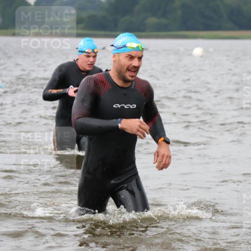 23.06.2024 - Viking Triathlon H.Heesch http://msf.ph/oto/6343382 23.06.2024 10:34:53 Schwimmen 58, 242, 299, 311, 453, 470, 541 meine-sportfotos.de