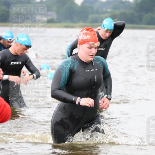 23.06.2024 - Viking Triathlon H.Heesch http://msf.ph/oto/6343445 23.06.2024 10:35:33 Schwimmen 105, 262, 363, 468, 520, 603 meine-sportfotos.de