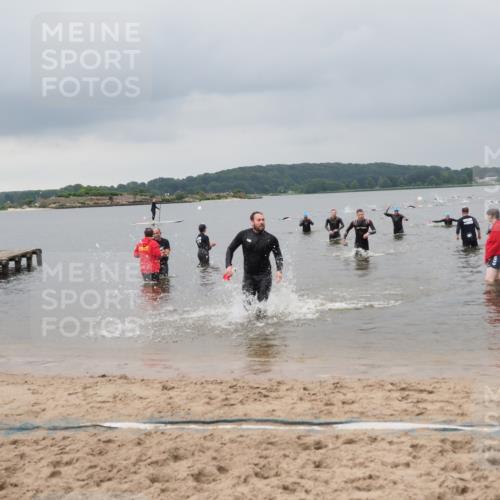 23.06.2024 - Viking Triathlon MichiJ http://msf.ph/oto/6343491 23.06.2024 10:31:13 Schwimmen 499, 627 meine-sportfotos.de