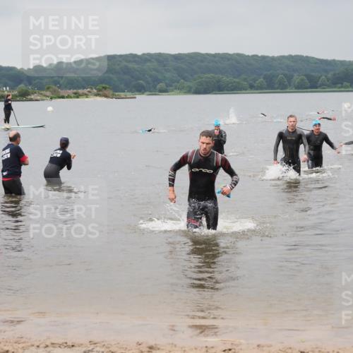 23.06.2024 - Viking Triathlon MichiJ http://msf.ph/oto/6343508 23.06.2024 10:31:19 Schwimmen 458, 499 meine-sportfotos.de