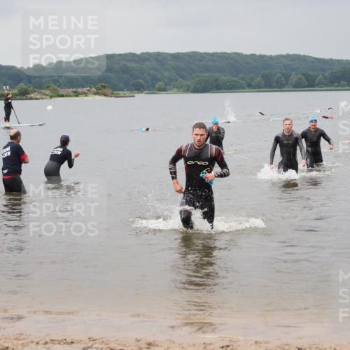 23.06.2024 - Viking Triathlon MichiJ http://msf.ph/oto/6343509 23.06.2024 10:31:19 Schwimmen 458, 499 meine-sportfotos.de