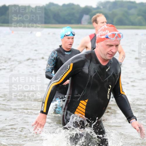 23.06.2024 - Viking Triathlon H.Heesch http://msf.ph/oto/6343510 23.06.2024 10:35:54 Schwimmen 11, 42, 312, 517, 549, 655 meine-sportfotos.de