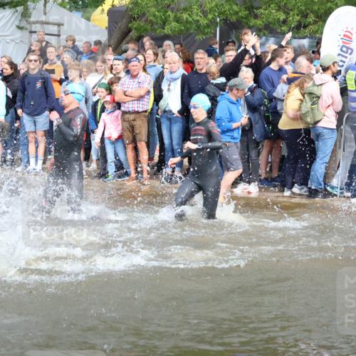 23.06.2024 - Viking Triathlon H.Heesch http://msf.ph/oto/6343525 23.06.2024 10:03:13 Schwimmen 68, 69, 105, 116, 185, 297, 299, 304, 323, 338, 369, 402, 409, 415, 497, 533, 611, 653 meine-sportfotos.de