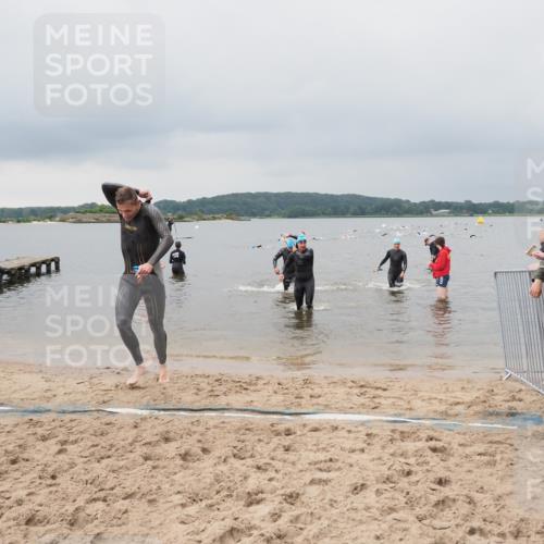 23.06.2024 - Viking Triathlon MichiJ http://msf.ph/oto/6343543 23.06.2024 10:31:30 Schwimmen 16, 216, 458, 463 meine-sportfotos.de