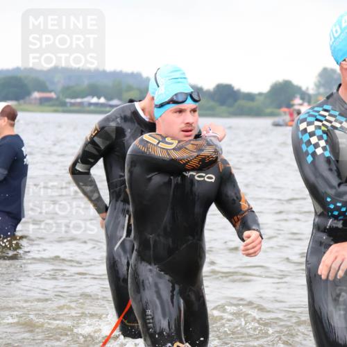 23.06.2024 - Viking Triathlon H.Heesch http://msf.ph/oto/6343552 23.06.2024 10:36:14 Schwimmen 34, 48, 186, 197, 254, 280, 291, 361, 372 meine-sportfotos.de