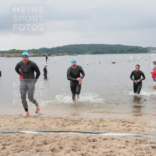 23.06.2024 - Viking Triathlon MichiJ http://msf.ph/oto/6343556 23.06.2024 10:31:34 Schwimmen 16, 216, 463 meine-sportfotos.de