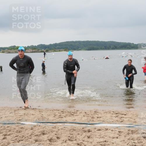 23.06.2024 - Viking Triathlon MichiJ http://msf.ph/oto/6343558 23.06.2024 10:31:34 Schwimmen 16, 216, 463 meine-sportfotos.de