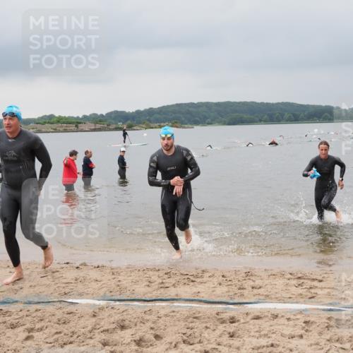 23.06.2024 - Viking Triathlon MichiJ http://msf.ph/oto/6343563 23.06.2024 10:31:35 Schwimmen 16, 216, 463 meine-sportfotos.de
