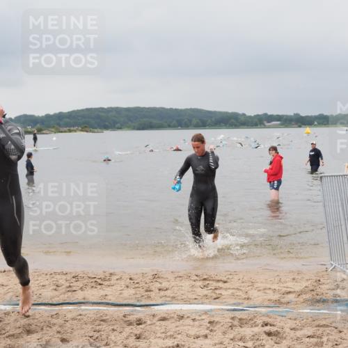 23.06.2024 - Viking Triathlon MichiJ http://msf.ph/oto/6343572 23.06.2024 10:31:36 Schwimmen 16, 216, 463 meine-sportfotos.de