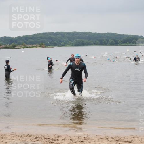 23.06.2024 - Viking Triathlon MichiJ http://msf.ph/oto/6343596 23.06.2024 10:31:51 Schwimmen 14, 107 meine-sportfotos.de