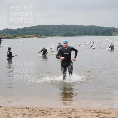 23.06.2024 - Viking Triathlon MichiJ http://msf.ph/oto/6343601 23.06.2024 10:31:52 Schwimmen 14, 107 meine-sportfotos.de