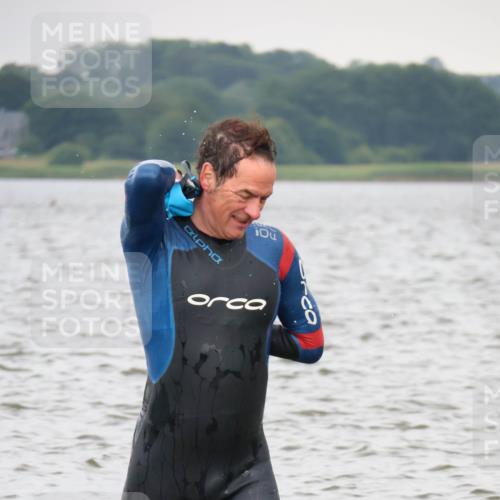 23.06.2024 - Viking Triathlon H.Heesch http://msf.ph/oto/6343606 23.06.2024 10:36:34 Schwimmen 275, 653 meine-sportfotos.de
