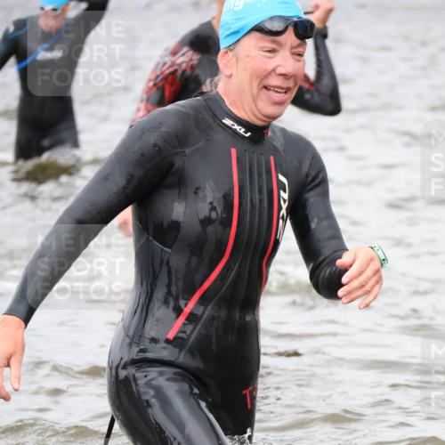 23.06.2024 - Viking Triathlon H.Heesch http://msf.ph/oto/6343627 23.06.2024 10:36:43 Schwimmen 275, 317, 328, 491 meine-sportfotos.de