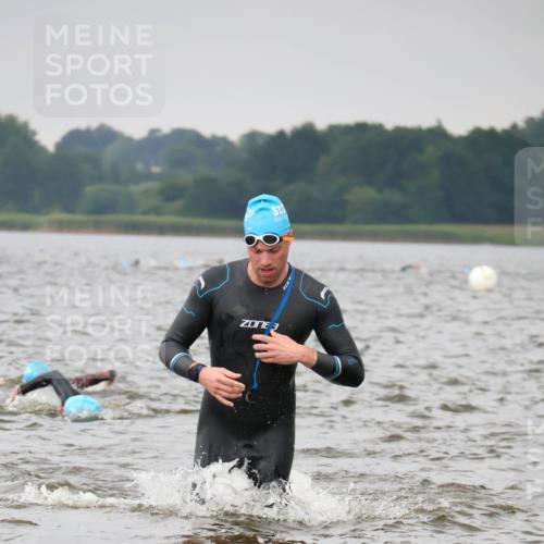 23.06.2024 - Viking Triathlon H.Heesch http://msf.ph/oto/6343645 23.06.2024 10:36:47 Schwimmen 225, 317, 328, 491 meine-sportfotos.de