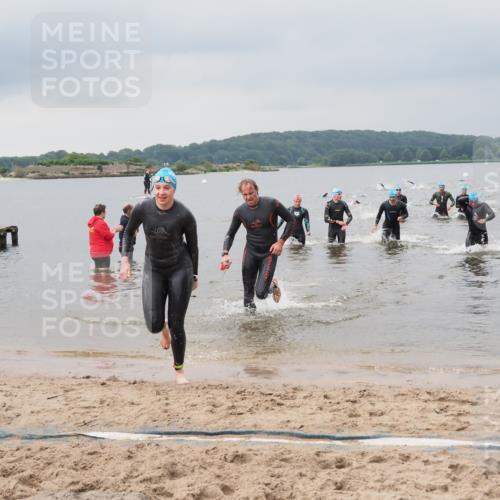 23.06.2024 - Viking Triathlon MichiJ http://msf.ph/oto/6343650 23.06.2024 10:32:04 Schwimmen 6, 14, 20, 231, 619, 640 meine-sportfotos.de