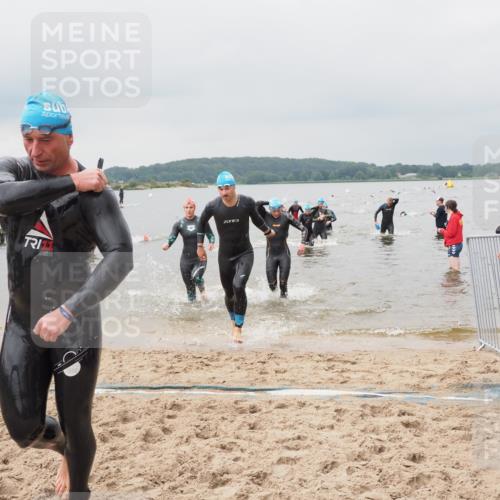 23.06.2024 - Viking Triathlon MichiJ http://msf.ph/oto/6343684 23.06.2024 10:32:12 Schwimmen 6, 20, 117, 231, 260, 292, 302, 394, 426, 619 meine-sportfotos.de