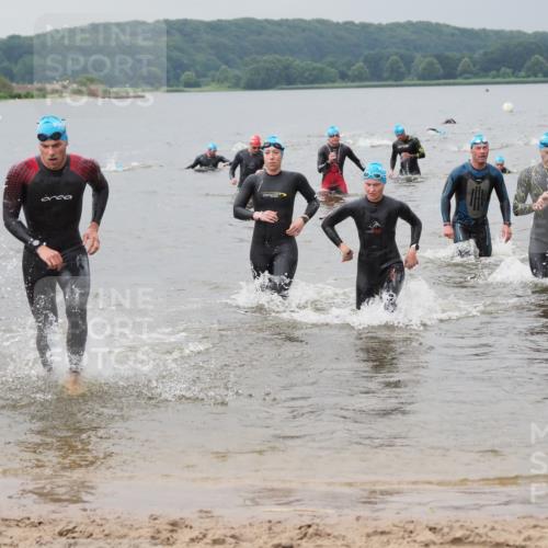 23.06.2024 - Viking Triathlon MichiJ http://msf.ph/oto/6343701 23.06.2024 10:32:16 Schwimmen 6, 117, 260, 292, 302, 394, 426, 619, 628 meine-sportfotos.de