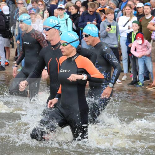 23.06.2024 - Viking Triathlon H.Heesch http://msf.ph/oto/6343707 23.06.2024 10:03:44 Schwimmen 67, 90, 193, 250, 303, 335, 352, 424, 449, 466, 492, 531, 650 meine-sportfotos.de