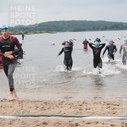 23.06.2024 - Viking Triathlon MichiJ http://msf.ph/oto/6343712 23.06.2024 10:32:18 Schwimmen 117, 260, 292, 302, 394, 426, 628 meine-sportfotos.de