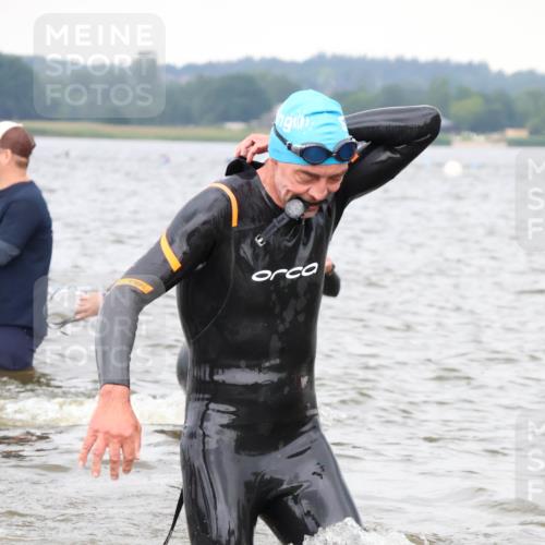 23.06.2024 - Viking Triathlon H.Heesch http://msf.ph/oto/6343720 23.06.2024 10:37:05 Schwimmen 61, 62, 110, 168, 283, 298 meine-sportfotos.de