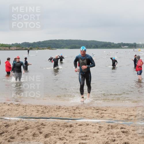 23.06.2024 - Viking Triathlon MichiJ http://msf.ph/oto/6343742 23.06.2024 10:32:24 Schwimmen 260, 292, 302, 316, 394, 485, 628, 663 meine-sportfotos.de