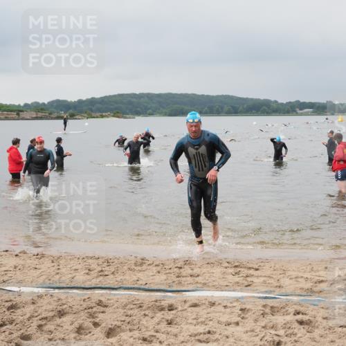 23.06.2024 - Viking Triathlon MichiJ http://msf.ph/oto/6343746 23.06.2024 10:32:24 Schwimmen 260, 292, 302, 316, 394, 485, 628, 663 meine-sportfotos.de