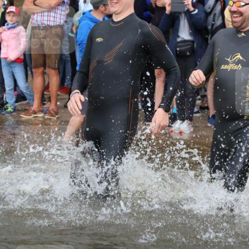 23.06.2024 - Viking Triathlon H.Heesch http://msf.ph/oto/6343761 23.06.2024 10:03:53 Schwimmen 90, 115, 133, 134, 250, 255, 268, 303, 310, 382, 383, 405, 469, 474, 492, 531, 535, 650 meine-sportfotos.de