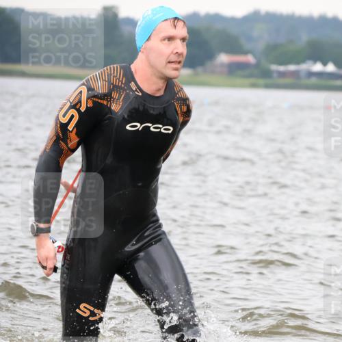 23.06.2024 - Viking Triathlon H.Heesch http://msf.ph/oto/6343763 23.06.2024 10:37:23 Schwimmen 304, 349, 369, 416, 492 meine-sportfotos.de
