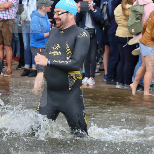23.06.2024 - Viking Triathlon H.Heesch http://msf.ph/oto/6343765 23.06.2024 10:03:54 Schwimmen 90, 115, 133, 134, 250, 255, 268, 303, 310, 382, 383, 405, 469, 474, 492, 531, 535, 650 meine-sportfotos.de