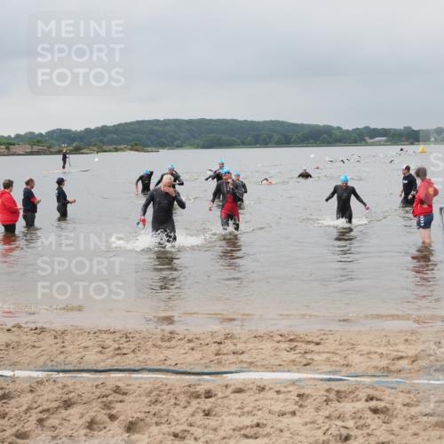 23.06.2024 - Viking Triathlon MichiJ http://msf.ph/oto/6343767 23.06.2024 10:32:28 Schwimmen 316, 336, 485, 628, 663 meine-sportfotos.de