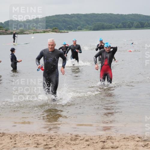 23.06.2024 - Viking Triathlon MichiJ http://msf.ph/oto/6343775 23.06.2024 10:32:30 Schwimmen 198, 316, 336, 408, 485, 628, 663 meine-sportfotos.de