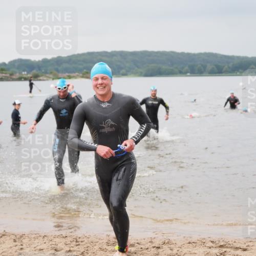 23.06.2024 - Viking Triathlon MichiJ http://msf.ph/oto/6343811 23.06.2024 10:32:36 Schwimmen 198, 316, 336, 408, 485, 551 meine-sportfotos.de