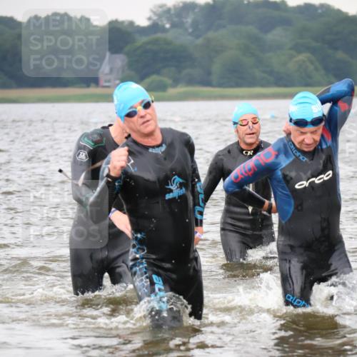 23.06.2024 - Viking Triathlon H.Heesch http://msf.ph/oto/6343815 23.06.2024 10:37:56 Schwimmen 69, 116, 151, 238, 273 meine-sportfotos.de