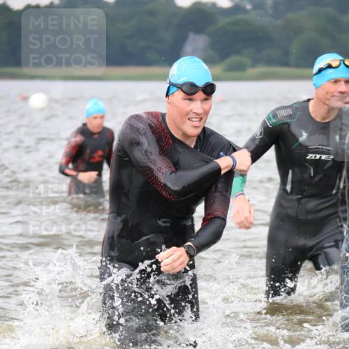 23.06.2024 - Viking Triathlon H.Heesch http://msf.ph/oto/6343819 23.06.2024 10:37:57 Schwimmen 69, 116, 151, 238, 273, 340 meine-sportfotos.de