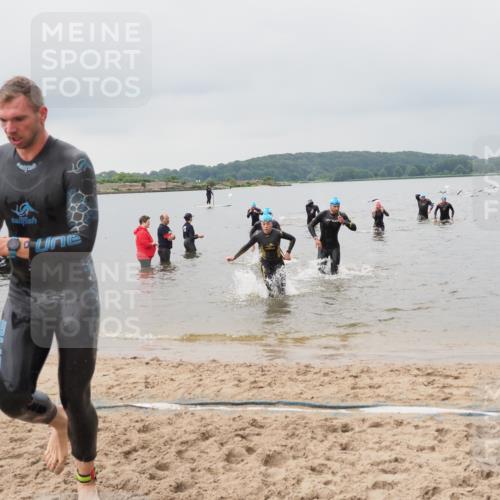 23.06.2024 - Viking Triathlon MichiJ http://msf.ph/oto/6343823 23.06.2024 10:32:39 Schwimmen 198, 336, 408, 551, 654 meine-sportfotos.de