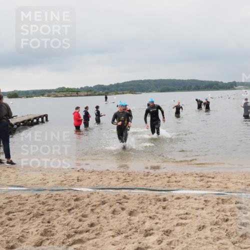 23.06.2024 - Viking Triathlon MichiJ http://msf.ph/oto/6343830 23.06.2024 10:32:40 Schwimmen 198, 336, 408, 551, 654 meine-sportfotos.de