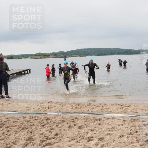 23.06.2024 - Viking Triathlon MichiJ http://msf.ph/oto/6343832 23.06.2024 10:32:40 Schwimmen 198, 336, 408, 551, 654 meine-sportfotos.de