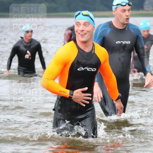 23.06.2024 - Viking Triathlon H.Heesch http://msf.ph/oto/6343833 23.06.2024 10:38:02 Schwimmen 69, 86, 238, 273, 289, 340, 502 meine-sportfotos.de