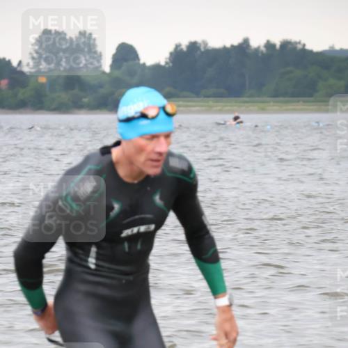 23.06.2024 - Viking Triathlon H.Heesch http://msf.ph/oto/6343836 23.06.2024 10:38:03 Schwimmen 69, 86, 238, 273, 289, 340, 488, 502 meine-sportfotos.de