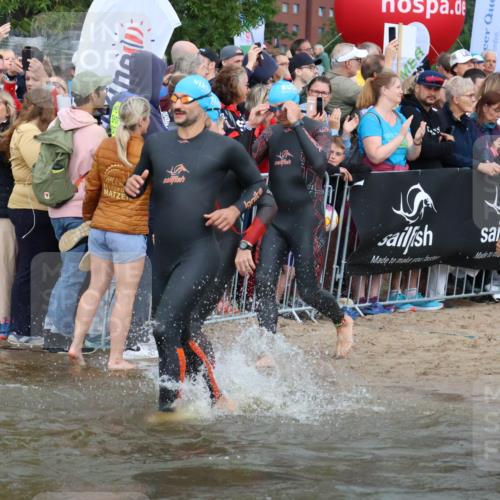 23.06.2024 - Viking Triathlon H.Heesch http://msf.ph/oto/6343837 23.06.2024 10:04:07 Schwimmen 27, 35, 38, 65, 161, 171, 220, 294, 332, 344, 347, 419, 445, 462, 603, 614 meine-sportfotos.de