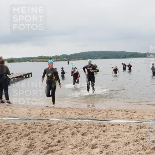 23.06.2024 - Viking Triathlon MichiJ http://msf.ph/oto/6343841 23.06.2024 10:32:41 Schwimmen 198, 408, 551, 654 meine-sportfotos.de