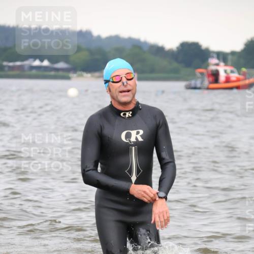 23.06.2024 - Viking Triathlon H.Heesch http://msf.ph/oto/6343844 23.06.2024 10:38:05 Schwimmen 69, 86, 238, 273, 289, 340, 488, 502 meine-sportfotos.de
