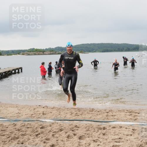 23.06.2024 - Viking Triathlon MichiJ http://msf.ph/oto/6343850 23.06.2024 10:32:42 Schwimmen 5, 198, 408, 551, 654 meine-sportfotos.de