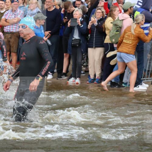 23.06.2024 - Viking Triathlon H.Heesch http://msf.ph/oto/6343856 23.06.2024 10:04:10 Schwimmen 38, 65, 152, 220, 294, 332, 347, 419, 445, 455, 603, 614 meine-sportfotos.de