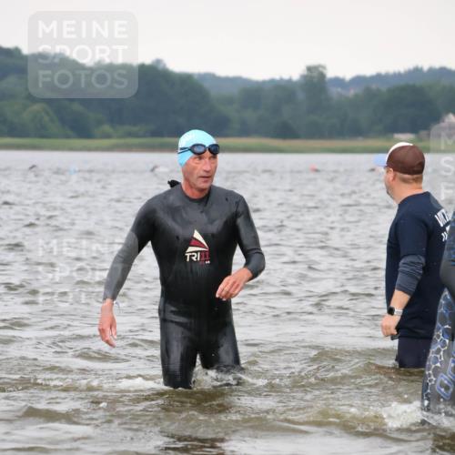 23.06.2024 - Viking Triathlon H.Heesch http://msf.ph/oto/6343857 23.06.2024 10:38:12 Schwimmen 86, 289, 322, 412, 474, 488, 502 meine-sportfotos.de